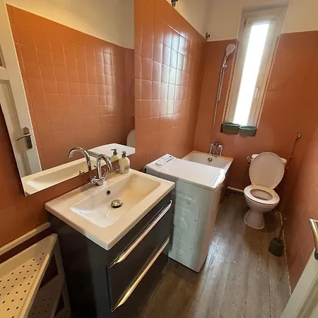 Sympho 4 Personnes Acces Rapide Autoroutes Metz Un Sejour A Part Apartment Longeville-les-Metz