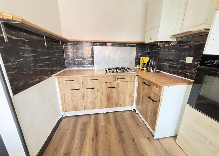 Sympho 4 Personnes Acces Rapide Autoroutes Metz Un Sejour A Part Apartmán *